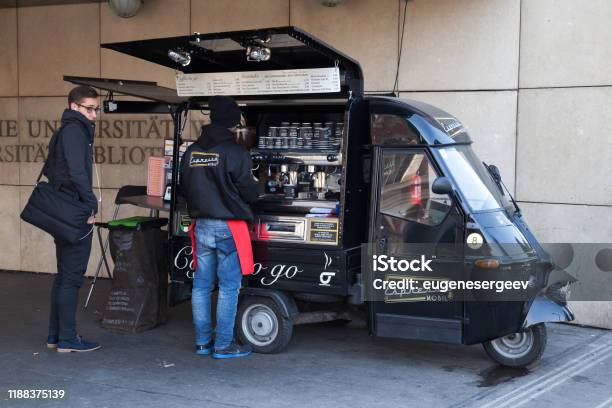 Espresso Mobil Coffee To Go Stock Photo Download Image - Piaggio Ape, Barista, Bar Counter - iStock