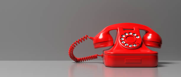 회색 색상 배경에 빨간색 오래된 전화. 3d 일러스트레이션 - rotary international 뉴스 사진 이미지