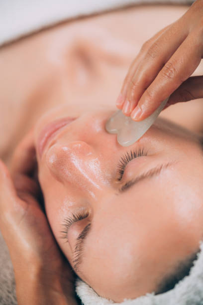istock Guasha Jade Face Sculpting Massage 1188387723