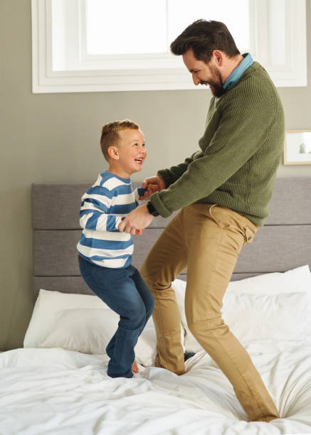 istock Let's go before mom comes home! 1188390598