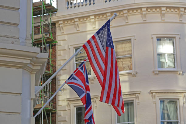 istock Usa and Uk Flags 1188398431