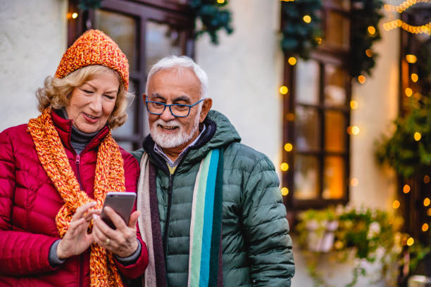 istock A senior couple uses a smartphone 1188454090