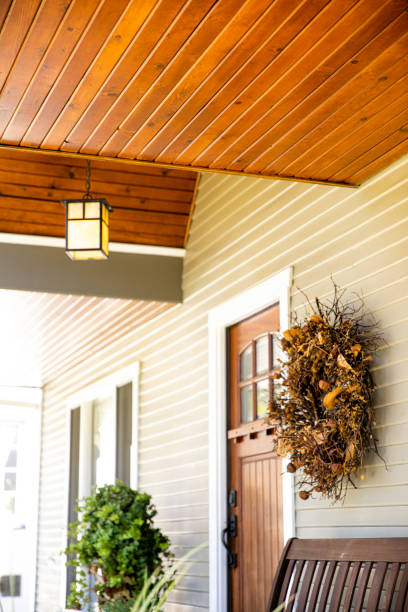 istock Craftsman Bungalow House 1188458109