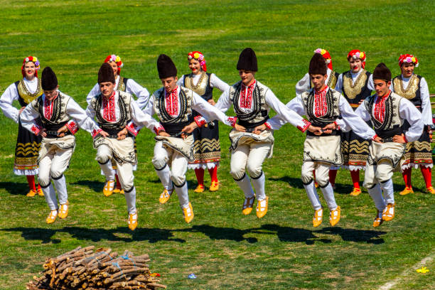 festival nazionale dervishi varvara 2019, bulgaria - danza tradizionale foto e immagini stock