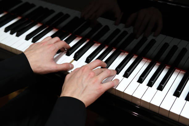 Curso UF2599 Realización de Correcciones en Elementos del Conjunto Armónico del Piano