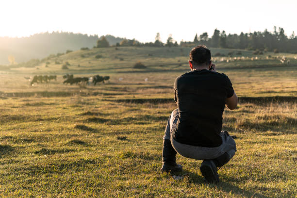 istock Nature photographer 1188491310