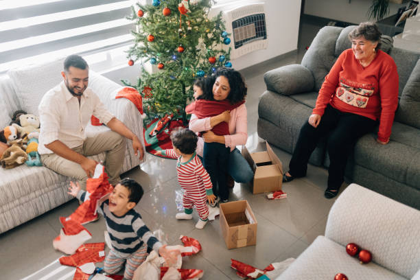 istock Family Christmas Morning 1188517658