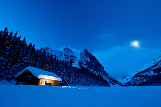 istock Beautiful Lake Louise in winter 1188532083