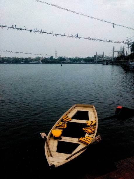 istock The boat in the lake. 1188559432