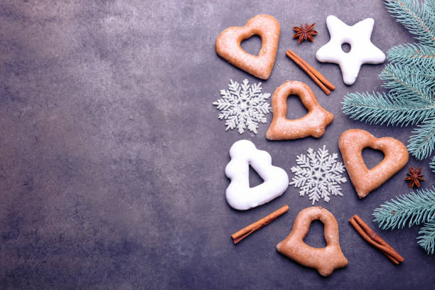 istock Glazed gingerbread cookies and Christmas decor 1188570220