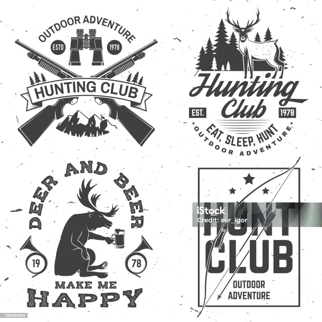 Set van jachtclub badge. Vector. Concept voor shirt, label, print, stempel. Vintage typografie ontwerp met jachtgeweer, verrekijker, bergen en bos silhouet. Outdoor avontuur Hunt club embleem - Royalty-free Jagende dieren vectorkunst