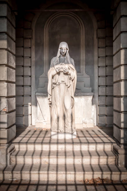 istock Statue of Virgin Mary 1188590369