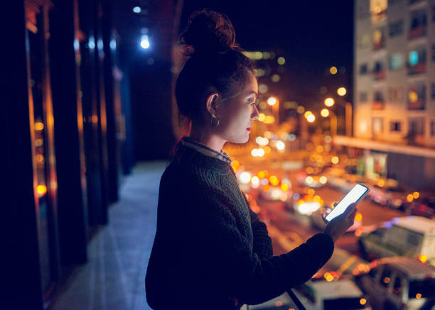 istock The night doesn't stop her from making business connections 1188615428