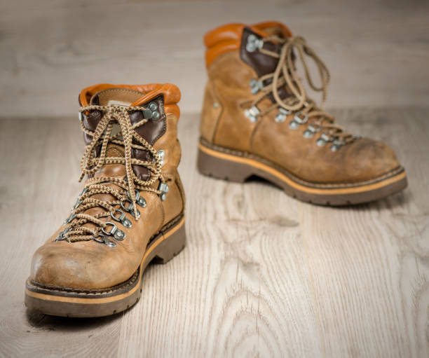 istock Men's working or hiking boots in vintage look 1188675975