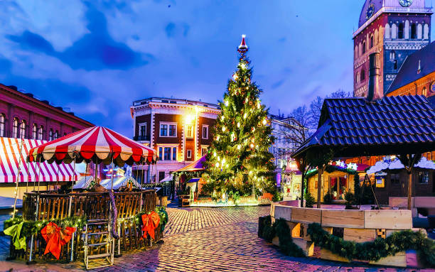 istock Dome square and Christmas tree during night new 1188723322