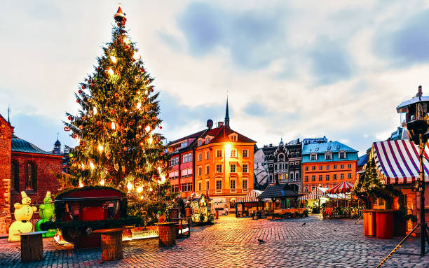 istock Christmas tree Dome square in evening new 1188723354