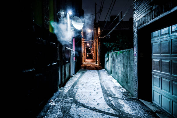 Loading zone. No trespassing