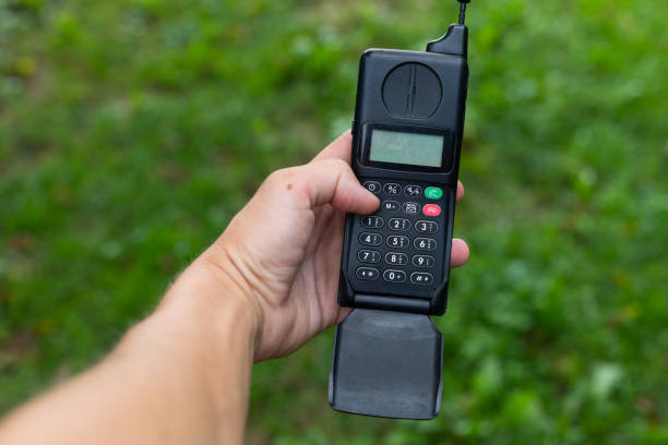 istock Retro mobil phone 1188790956