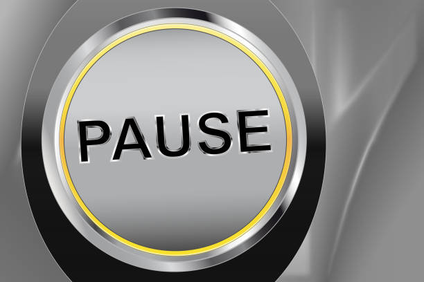 銀色の背景にボタンを一時停止する - pause button点のイラスト素材／クリップアート素材／マンガ素材／アイコン素材