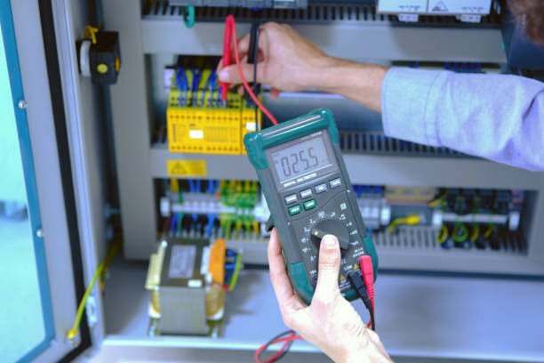 istock Electrician use Multi meter to measure voltage and checking electric circuit 1188878797