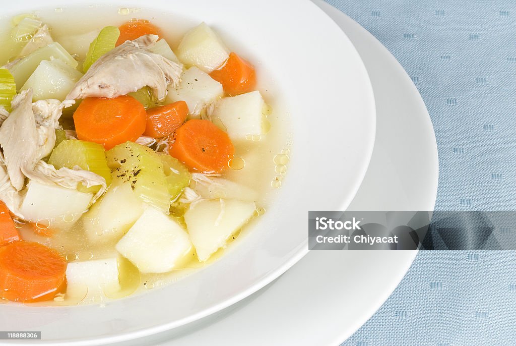 Caseira sopa de frango com legumes - Foto de stock de Aipo royalty-free