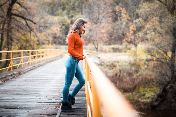 istock Woman likes autumn colors 1188884540