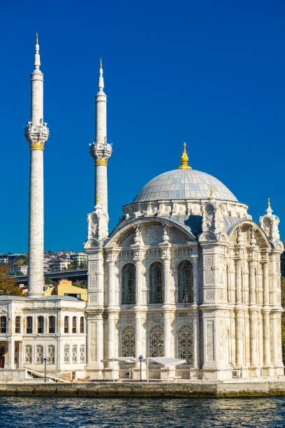 istock Ortakoy Mosque on the Bosphorus in Istanbul, Turkey 1188886779