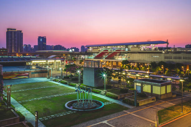 stacja taoyuan hsr - mrt track zdjęcia i obrazy z banku zdjęć