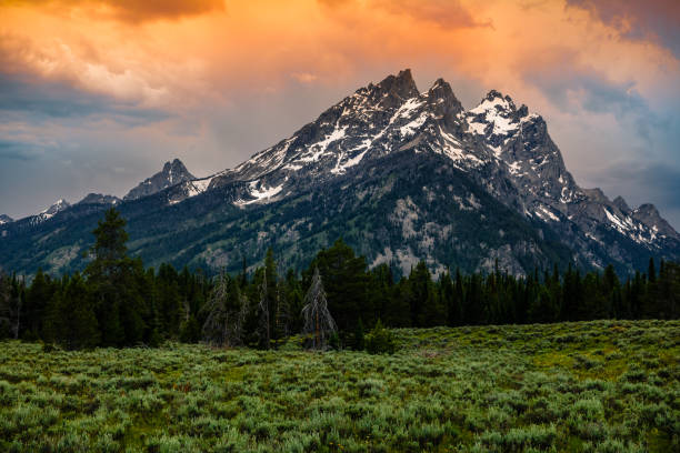 istock Teton Peaks Sunset, Grand Teton National Park 1188954384
