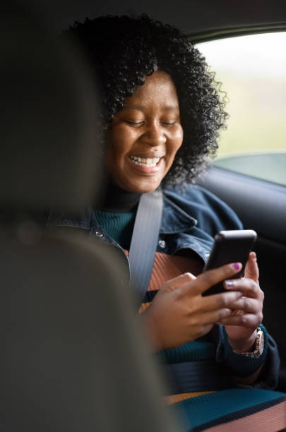 istock Chatting with a friend on the move 1188970528