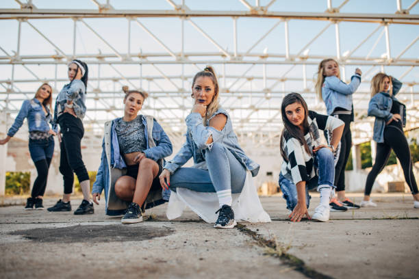 istock Young female dancers 1188996679