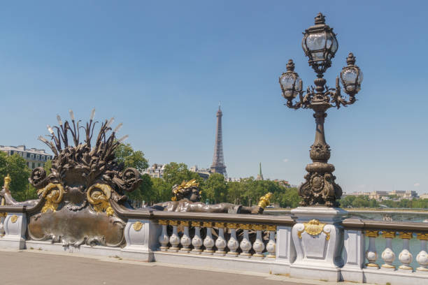 알렉산드르 iii 브리지, 파리, 프랑스 - pont alexandre iii 뉴스 사진 이미지