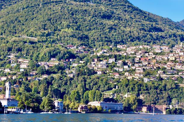 istock Sailing on the Lake Como 1189029383