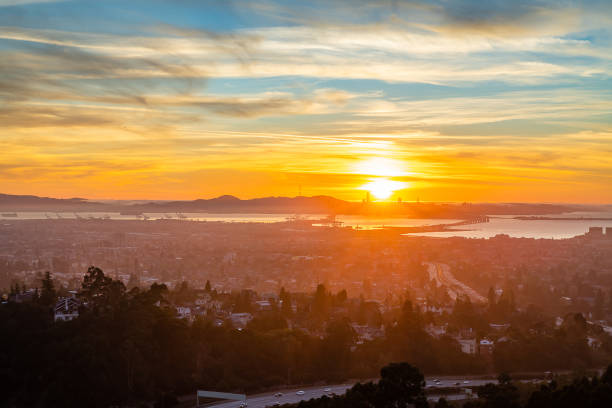 istock Autumn sunset over the San Francisco Bay 1189033300