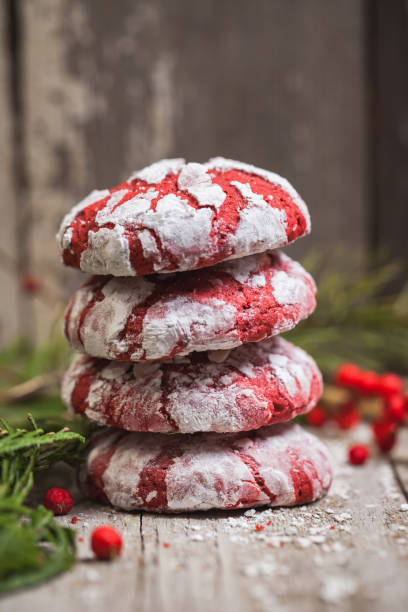istock Stack of red velvet crinkle Christmas cookies 1189047882