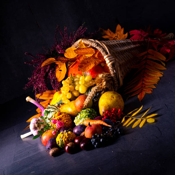 istock The beautiful and autumnal cornucopia 1189051855