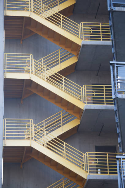 istock Details on modern architecture of a megapolis 1189066592