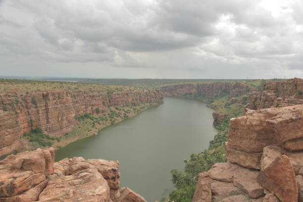 istock Gandikota Pennar river view point, Andhra Pradesh 1189077415