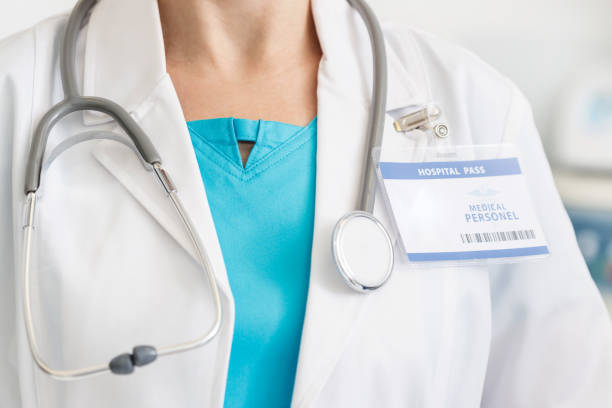 istock Medical personel (doctors, nurses and dentists) during different procedures with patients. 1189079931