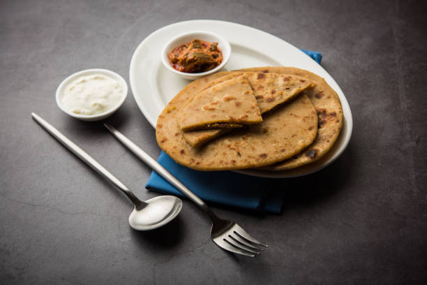 istock Sattu Ka Paratha / Stuffed Channa Dal Flour Paratha 1189084069