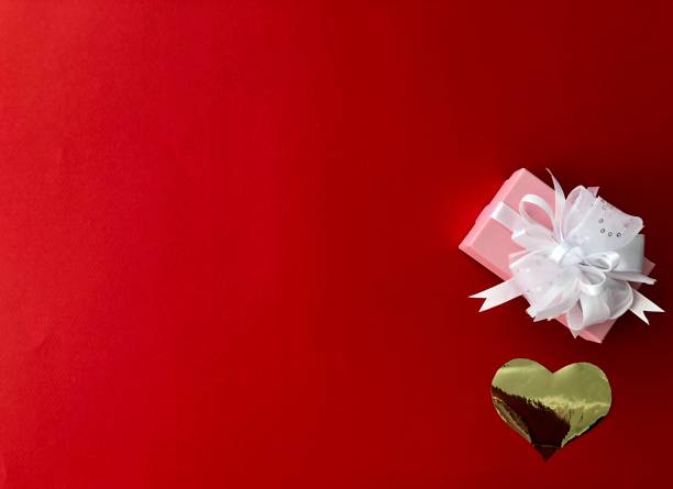 istock Valentine's day greeting card template, on red background 1189093920