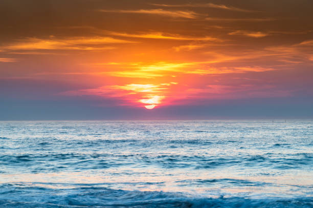 istock Smoke Haze Sunrise Seascape 1189096305