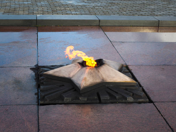 istock Eternal flame Murmansk Russia 1189097456