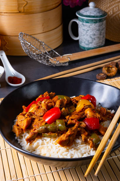 istock Hot roasted chicken with rice and vegetables 1189107513