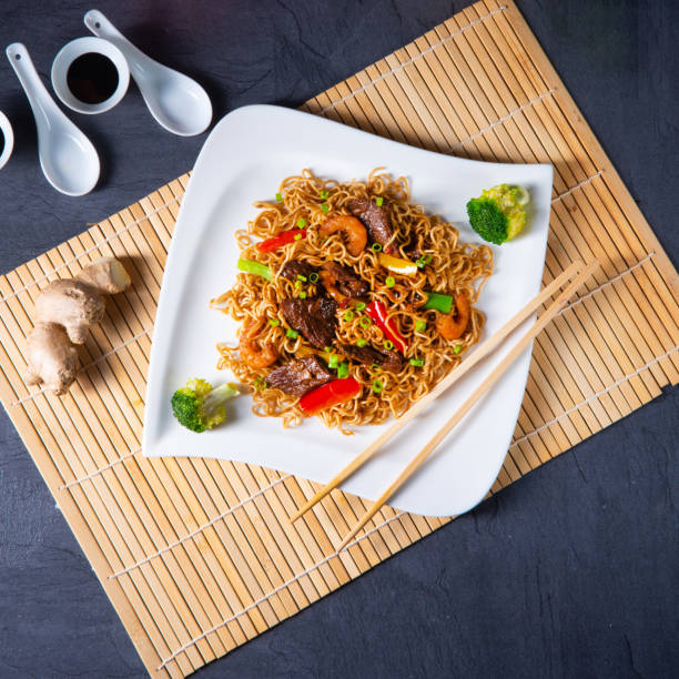 istock Fried Mie noodles with beef and vegetables. 1189107935