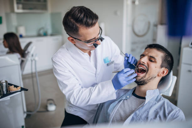 istock Man at the dentist ordination 1189125842