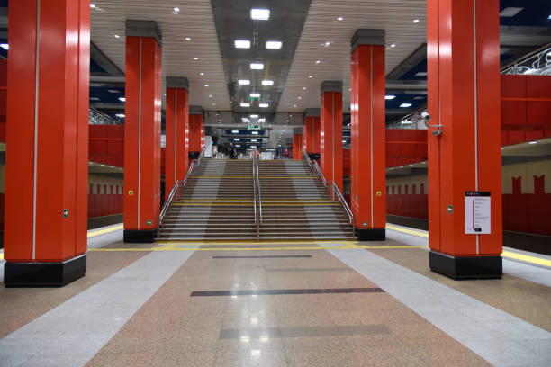 moskau (almaty metro) - almaty metro wiedenmeier stock-fotos und bilder