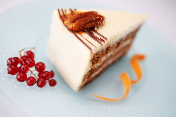 istock Cake with peanuts, walnuts, chocolate and caramel cream 1189140517