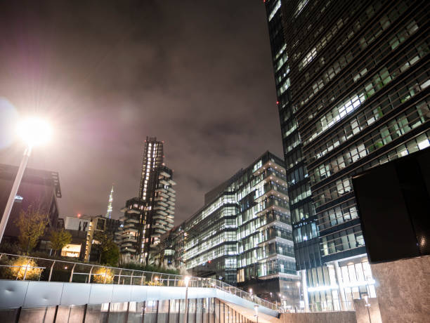 istock Milan, Piazza Gae Aulenti skyline 1189153496