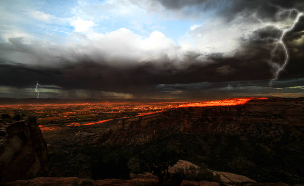 istock Unusual view of clouds and thunderstorms 1189164192